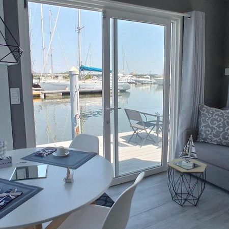 Marina Degli Estensi Floating Resort Llido Degli Estensi Εξωτερικό φωτογραφία