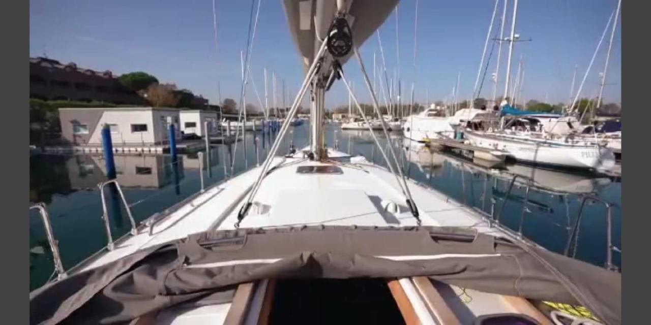 Marina Degli Estensi Floating Resort Llido Degli Estensi Εξωτερικό φωτογραφία