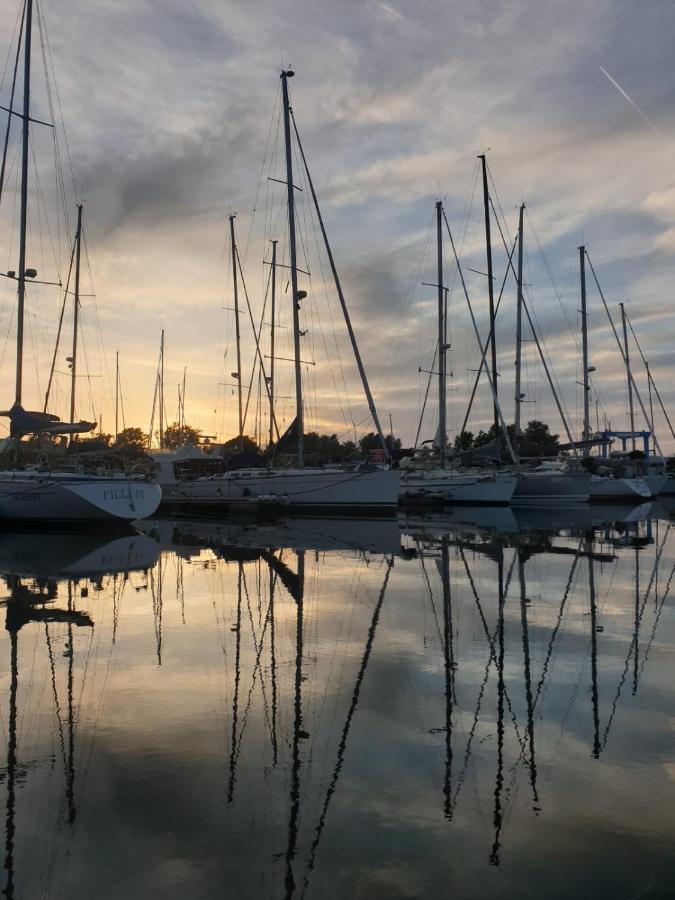 Marina Degli Estensi Floating Resort Llido Degli Estensi Εξωτερικό φωτογραφία