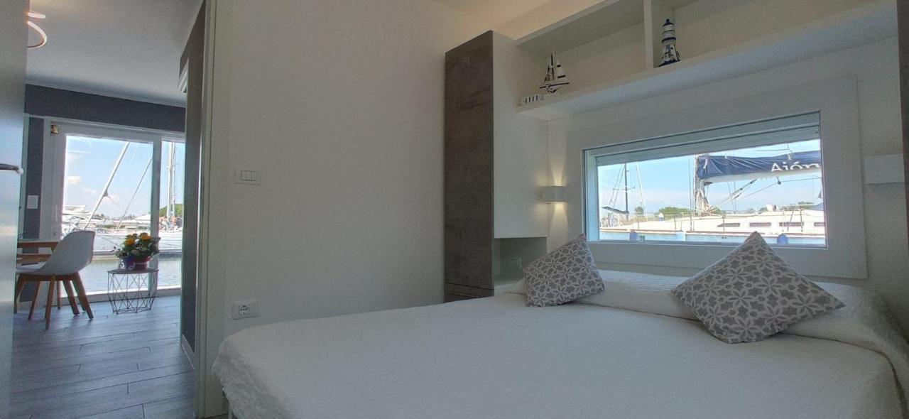 Marina Degli Estensi Floating Resort Llido Degli Estensi Εξωτερικό φωτογραφία